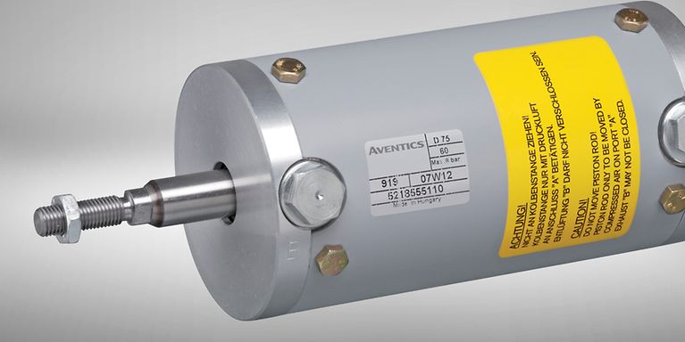 Speciális Hengerek, és Szerelvények